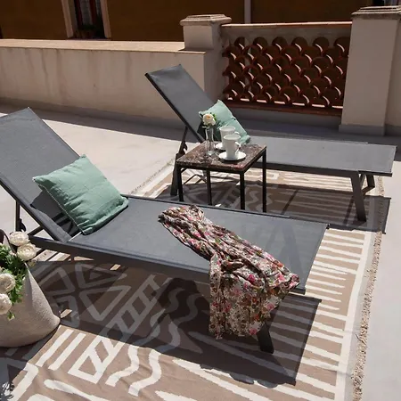Maia Flora Apartman
